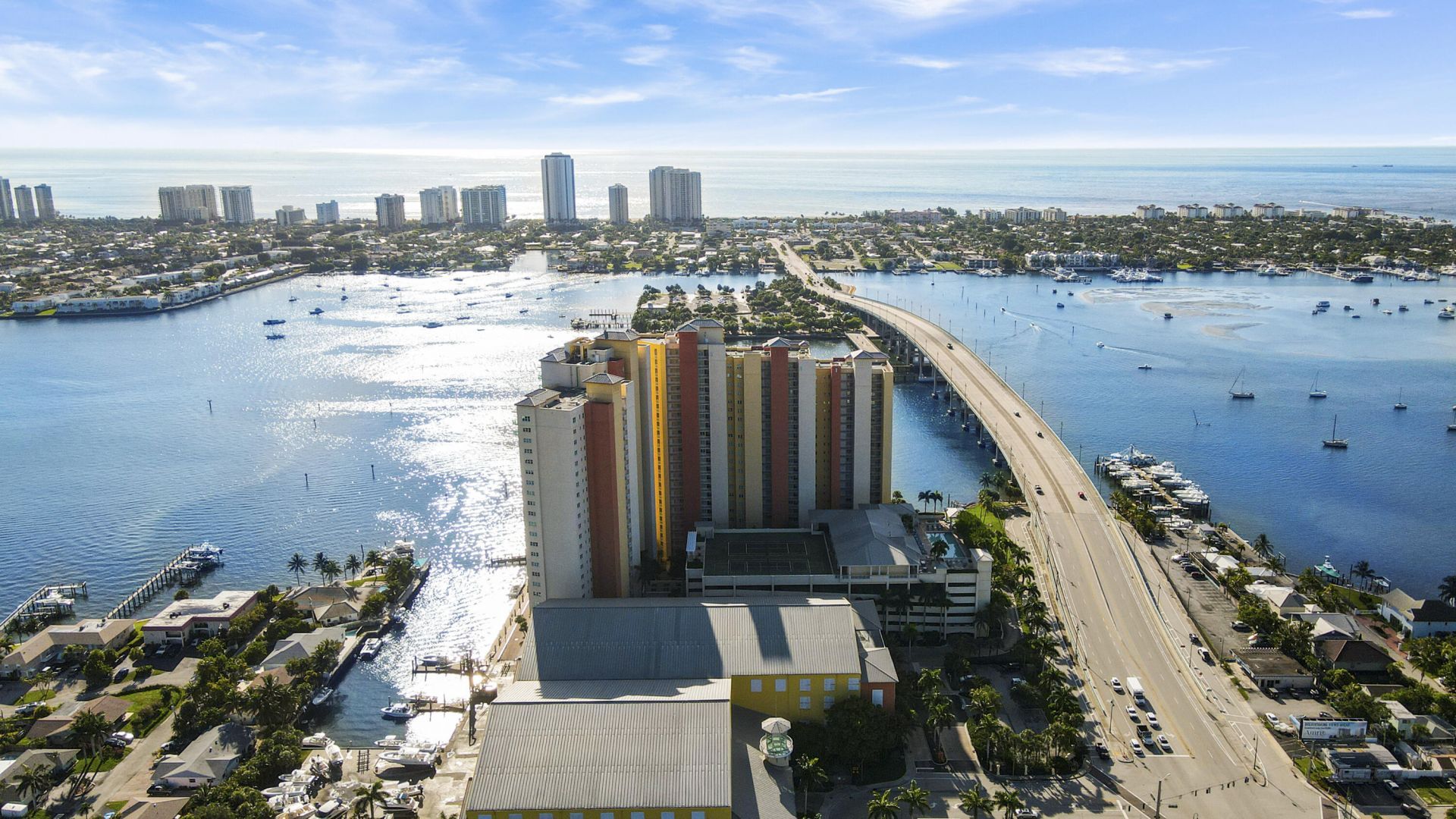 2640 Lake Shore Drive, Unit 307, Riviera Beach, FL 33404 Photo