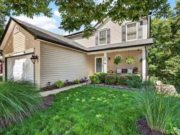 187 Homefield Gardens Drive, O'Fallon, MO 63366