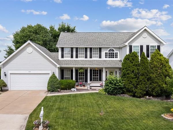 7205 Watsons Parish Drive, O'Fallon, MO 63368