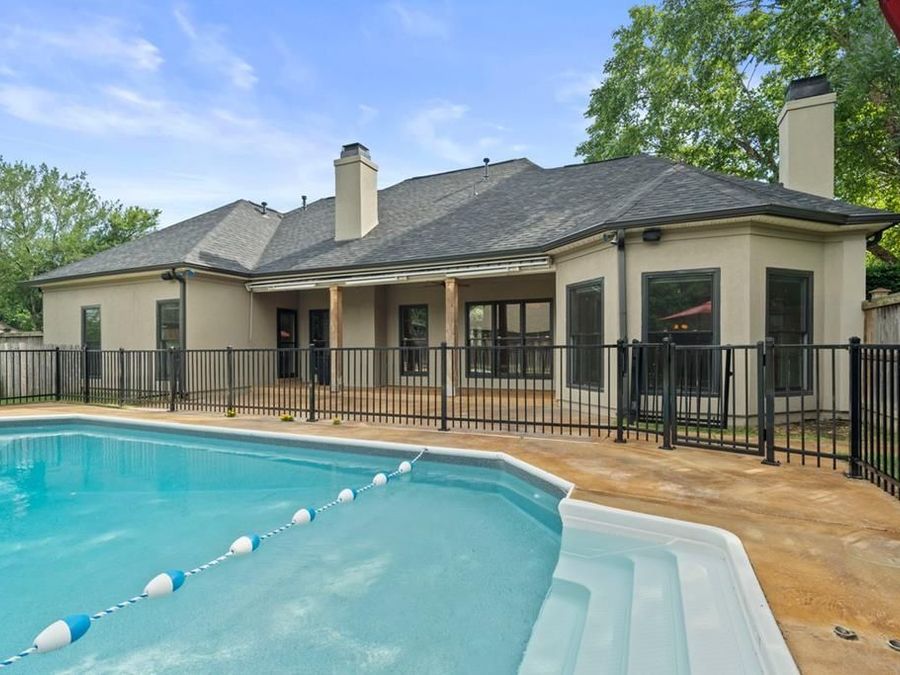 Property Image 36