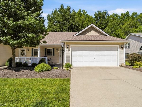 7618 Willow Woods Drive , North Olmsted, OH 44070
