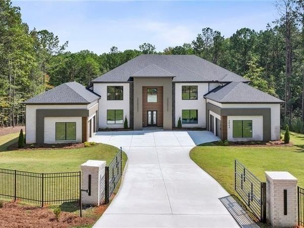 2843 N Bogan Road , Buford, GA 30519