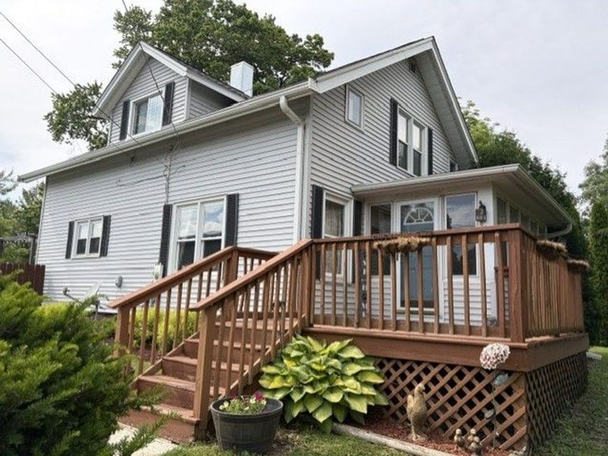 Main Photo