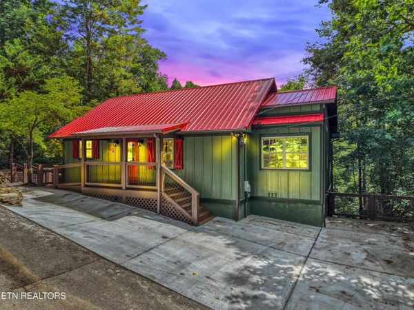 236 Tolliver Tr, Townsend, TN 37882