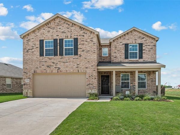 1008 Valerian Drive, Haslet, TX 76052
