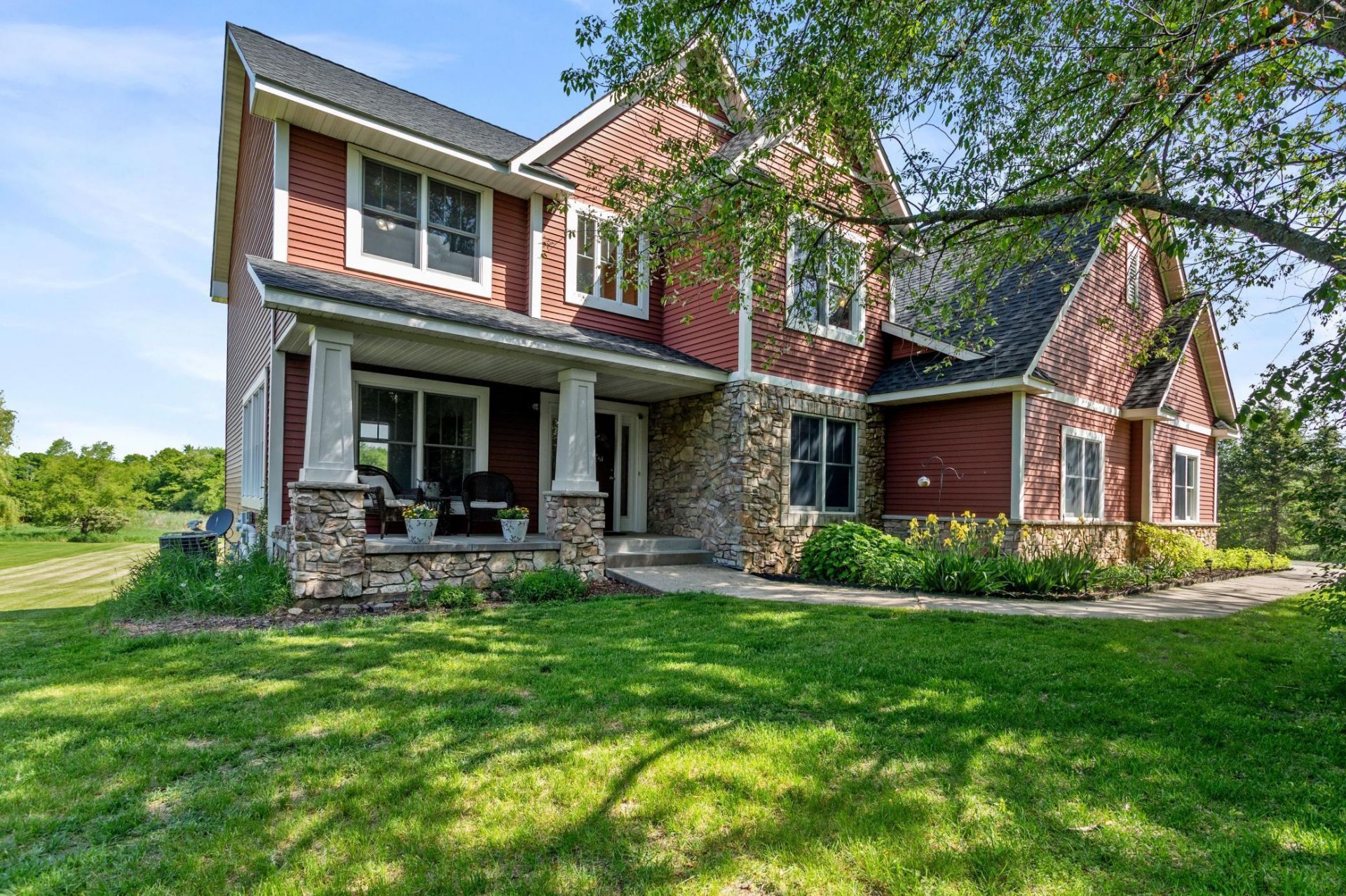 1454 166th Avenue , New Richmond, WI 54017
