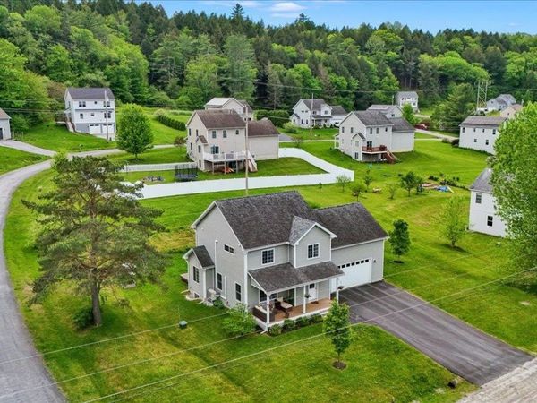 162 Middle Road, Moretown, VT 05676