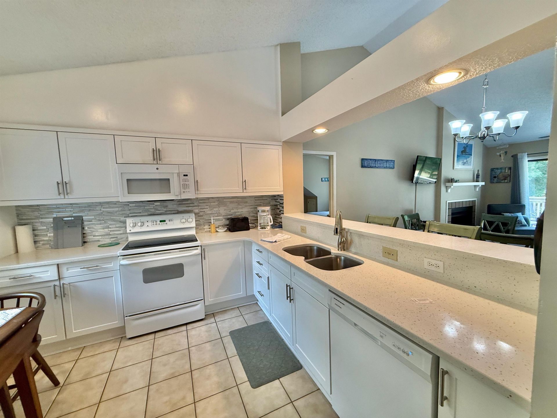 210 Westleton Dr.  Photo 16