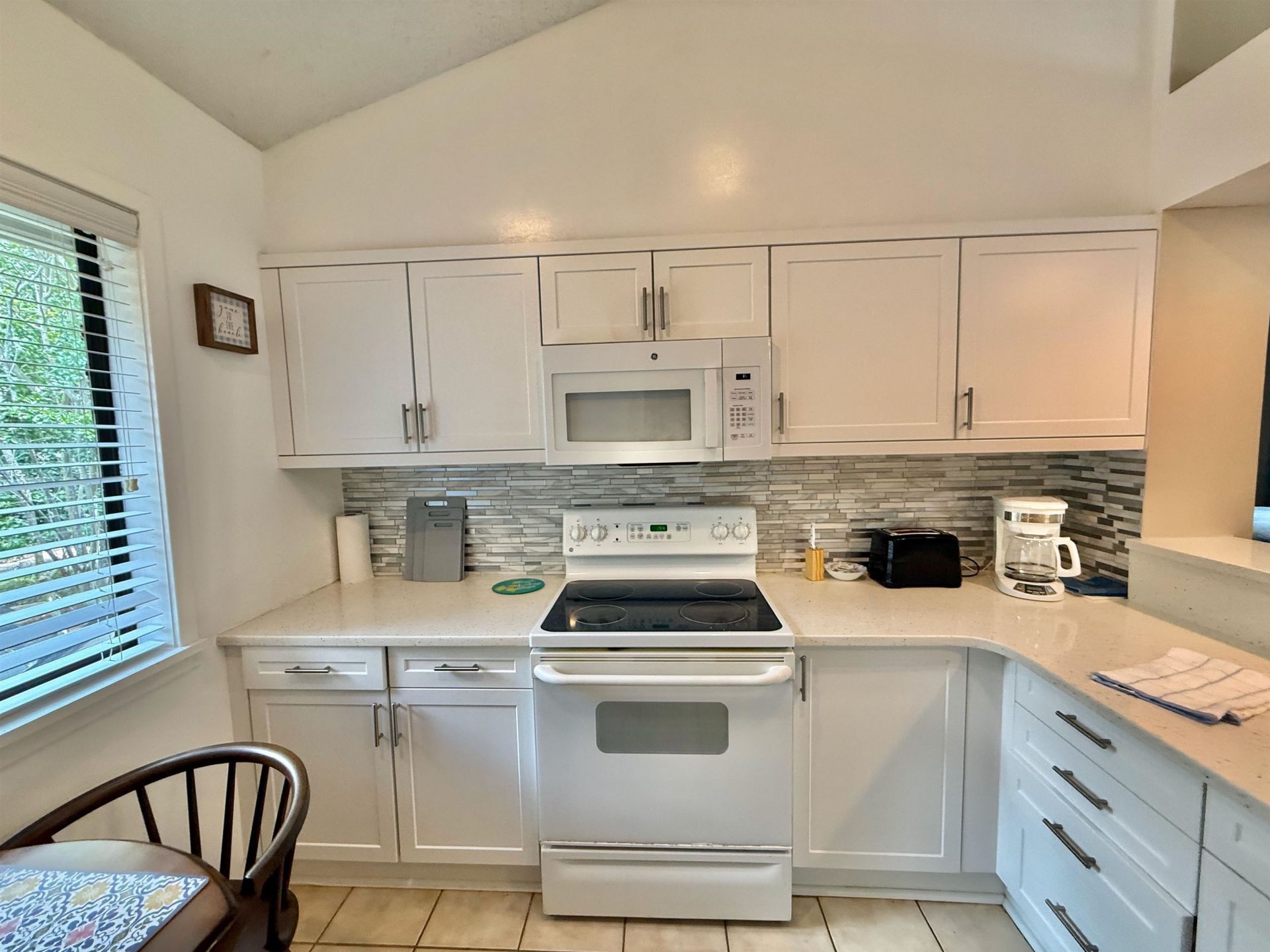 210 Westleton Dr.  Photo 18