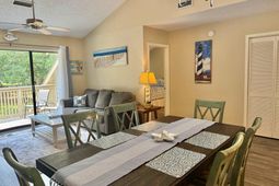 210 Westleton Dr.  photo 4