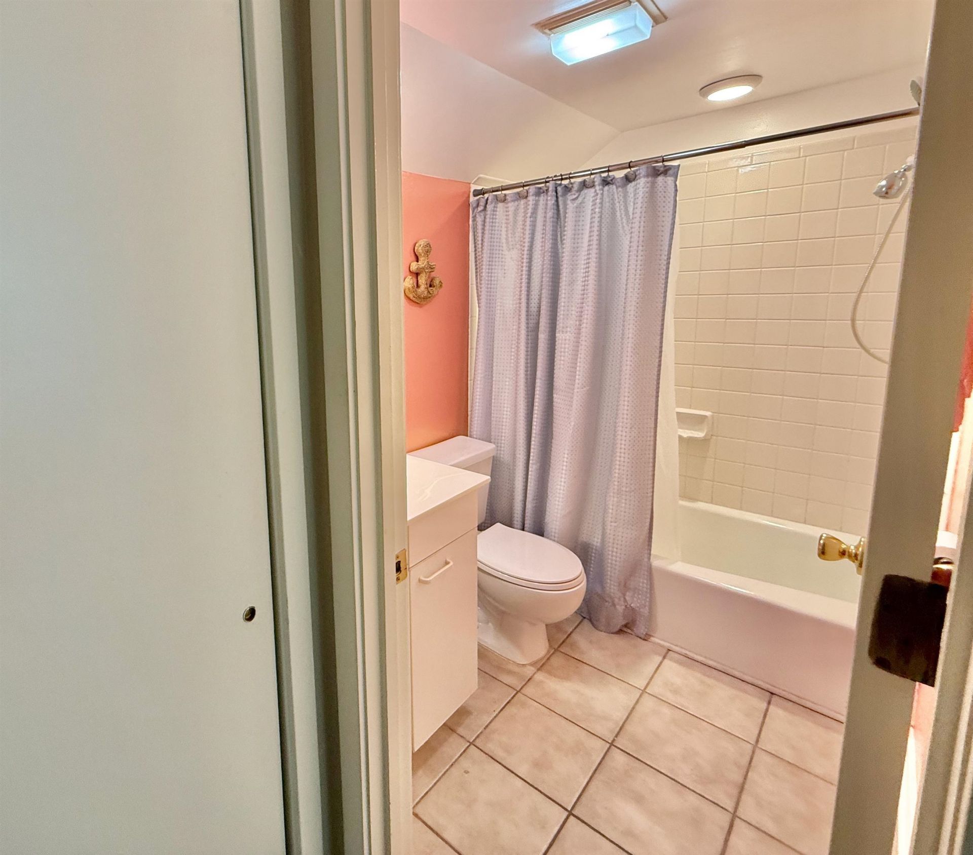 210 Westleton Dr.  Photo 40
