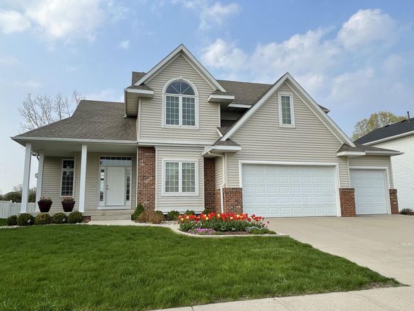 3025 Almond Road, Ames, IA 50014