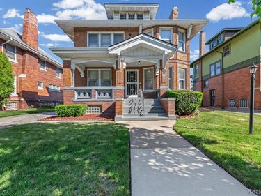 708 Taylor Street , Detroit, MI 48202