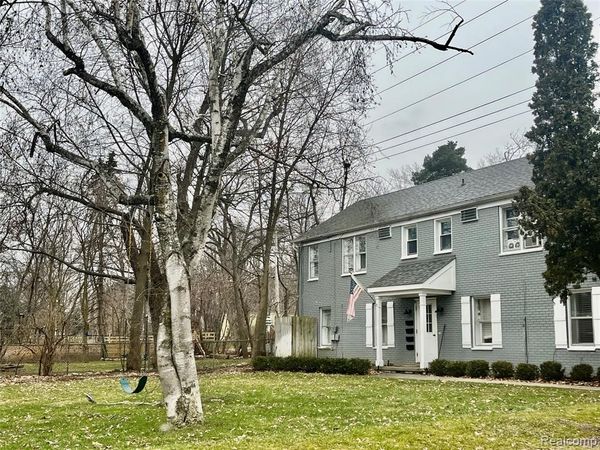 62 Madison Court , Clarkston, MI 48346