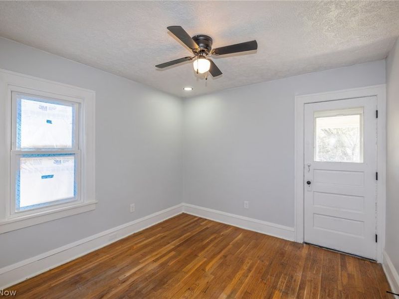 12708 Dove Avenue, Cleveland, OH 44105 Photo 21