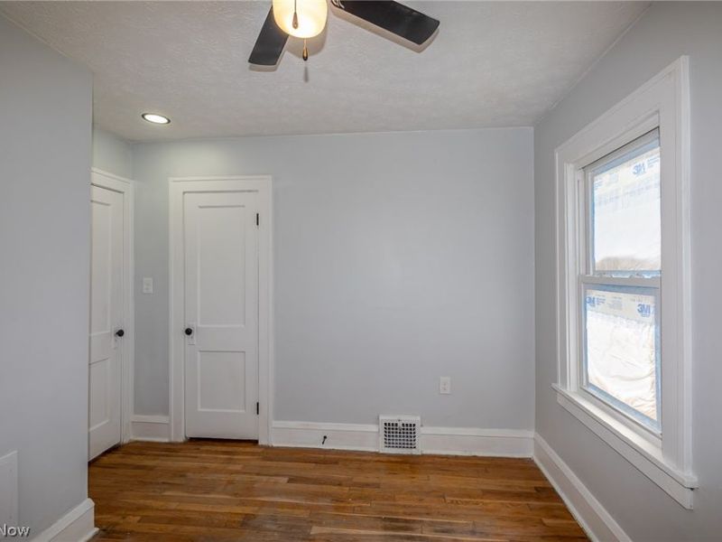 12708 Dove Avenue, Cleveland, OH 44105 Photo 26