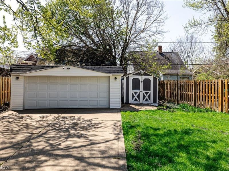 12708 Dove Avenue, Cleveland, OH 44105 Photo 6