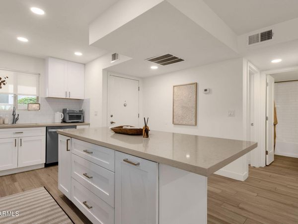 4150 E CACTUS Road, Unit 110, Phoenix, AZ 85032