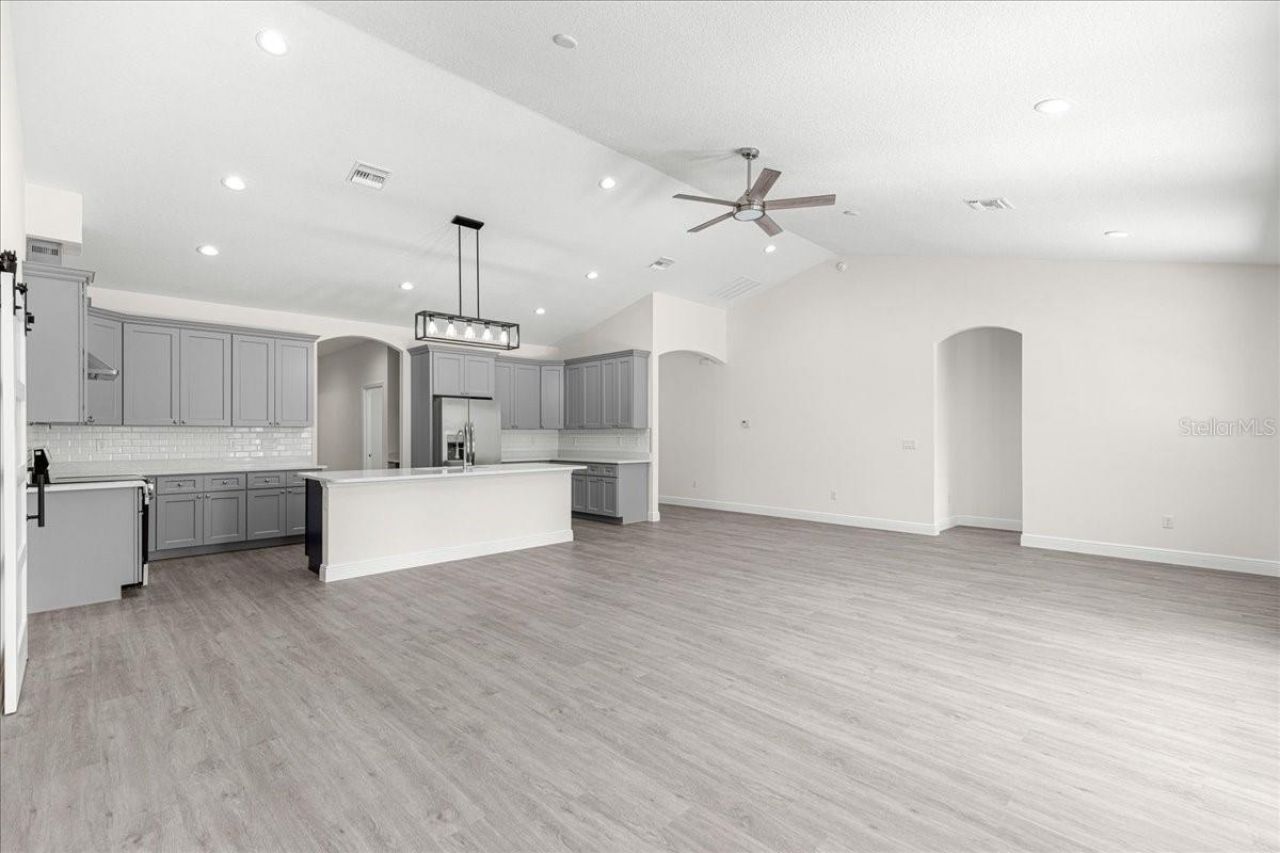 7960 SW 121st Terrace, Dunnellon, FL 34432 Photo