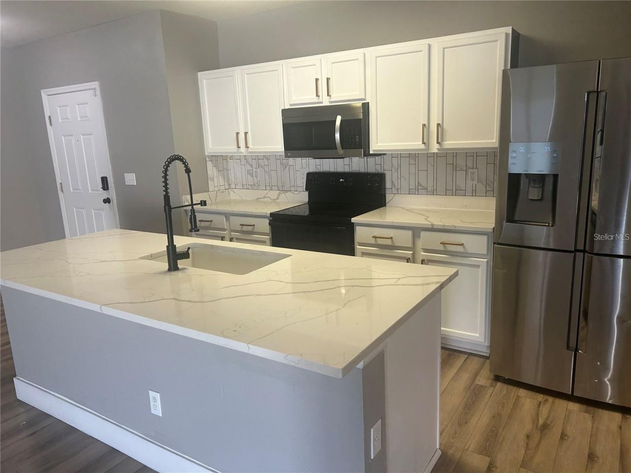14428 Dunrobin Drive , Wimauma, FL 33598 Photo