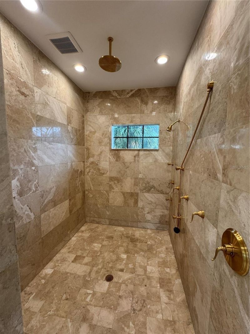 420 S Royal Poinciana Drive, Tampa, FL 33609 Photo