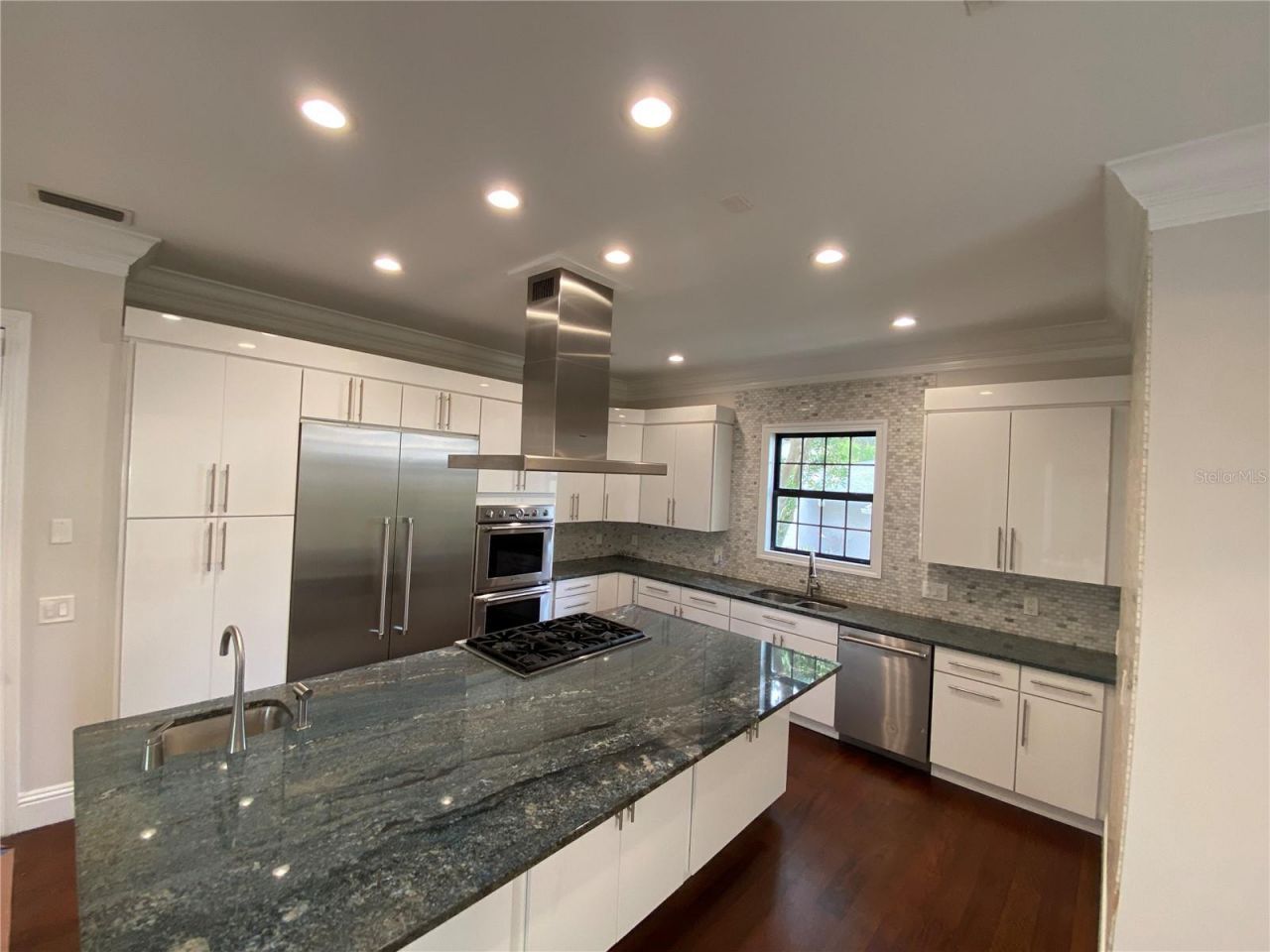 420 S Royal Poinciana Drive, Tampa, FL 33609 Photo