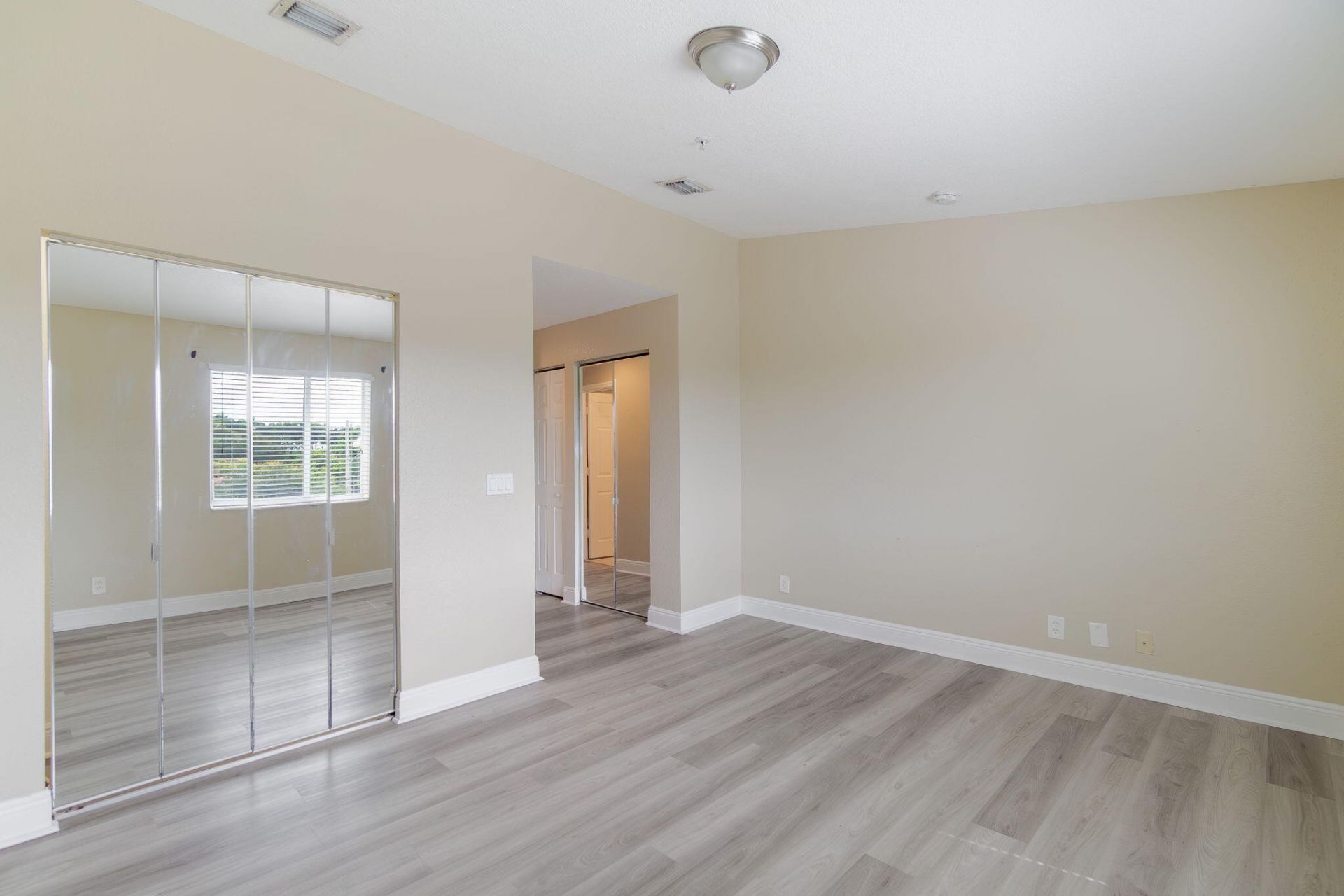 1718 NE 6th Street, Boynton Beach, FL 33435 Photo