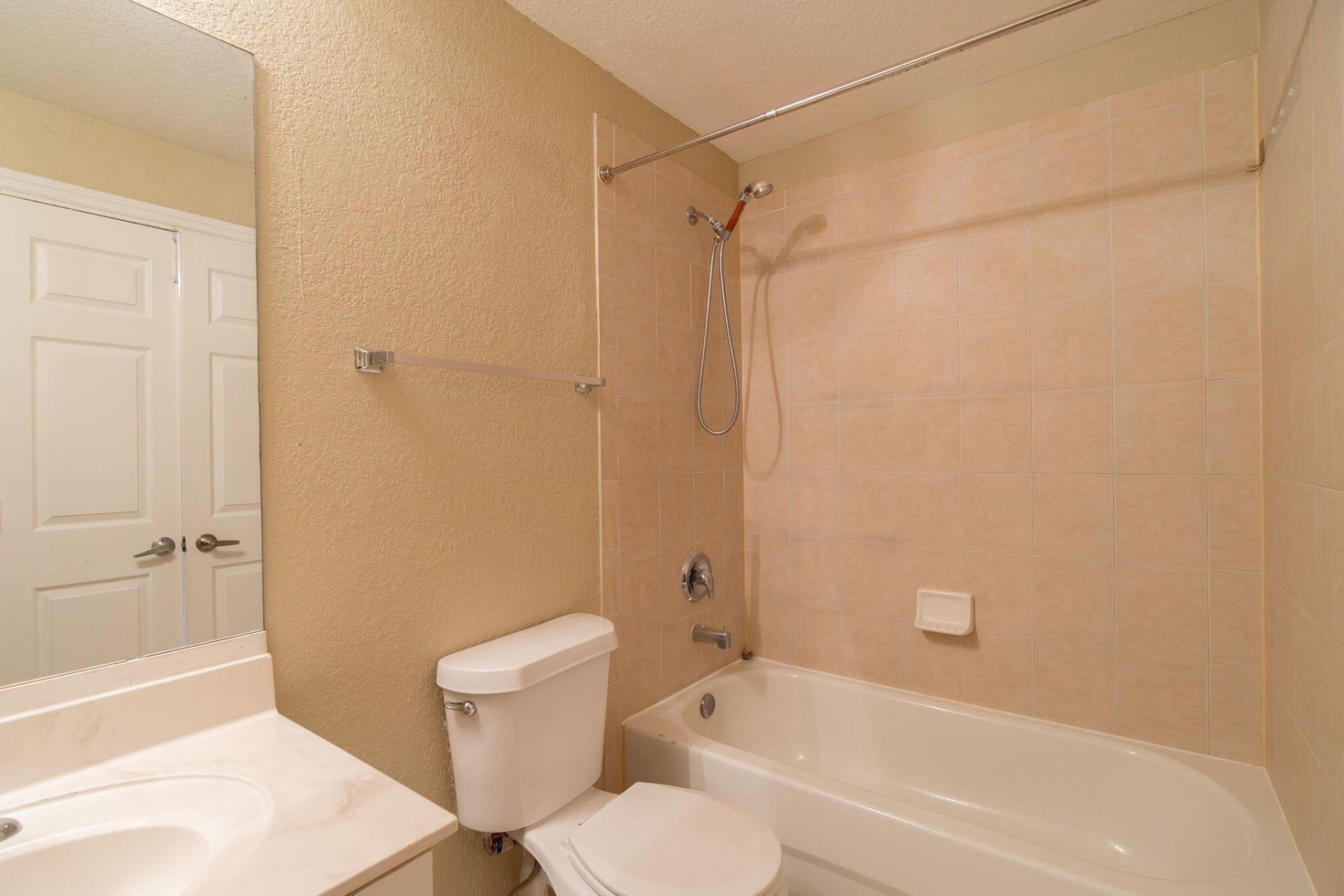 1718 NE 6th Street, Boynton Beach, FL 33435 Photo