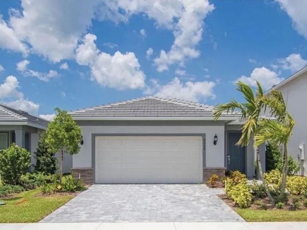 4520 Jolly Roger Manor, Vero Beach, FL 32967
