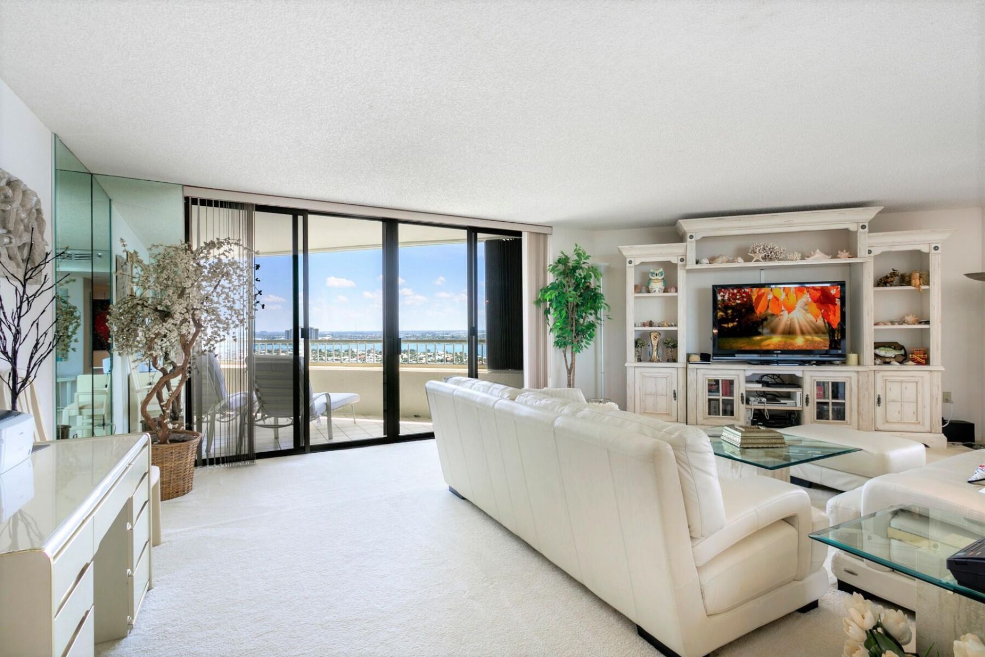 5070 N Ocean Drive, Unit 23c, Singer Island, FL 33404 Photo