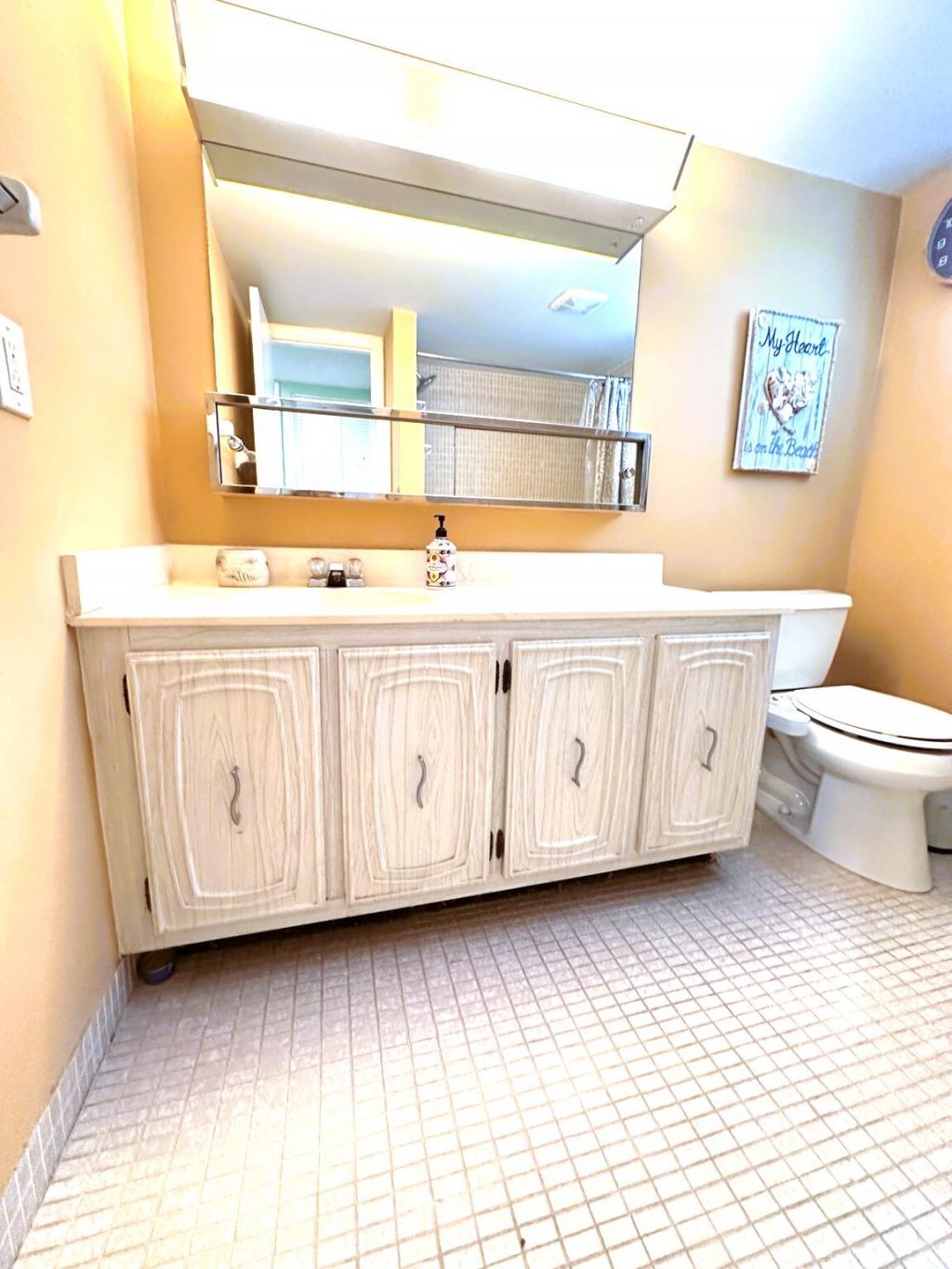 18 Colonial Club Drive, Unit 200, Boynton Beach, FL 33435 Photo