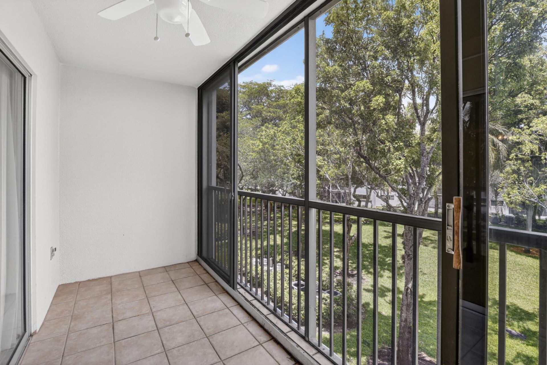 801 SW 138th Avenue, Unit 308e, Pembroke Pines, FL 33027 Photo