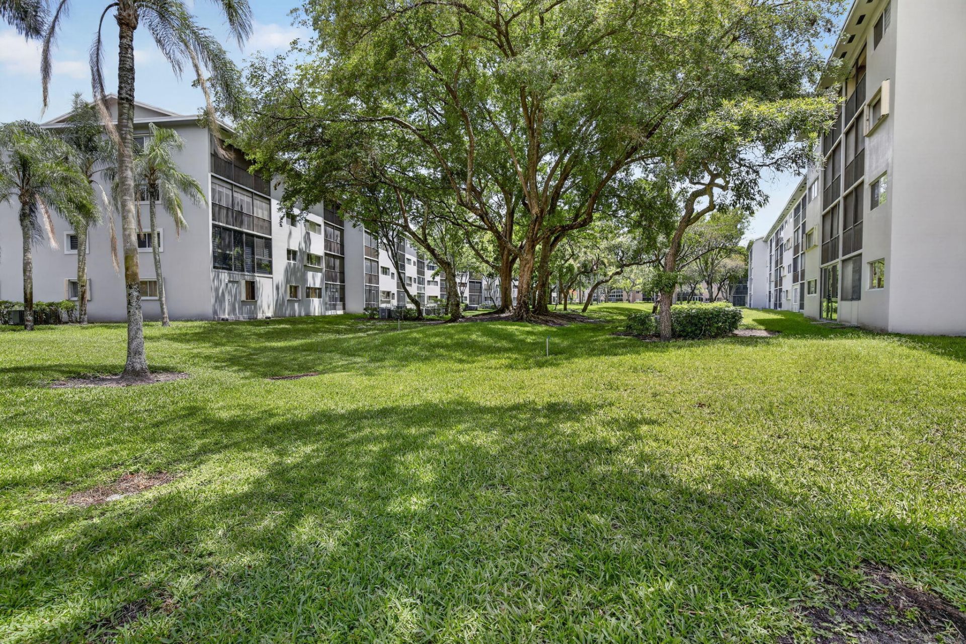 801 SW 138th Avenue, Unit 308e, Pembroke Pines, FL 33027 Photo