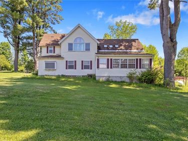 174 Chapman Road, Parish, NY 13131