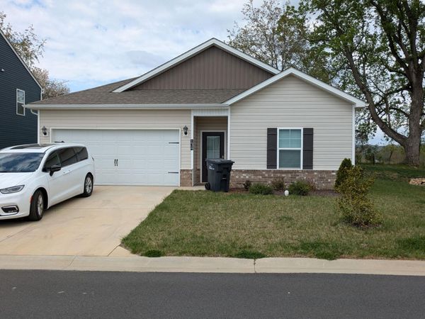 134 Thistle Drive, Bluff City, TN 37618