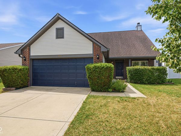 1283 Yellowstone Way, Franklin, IN 46131