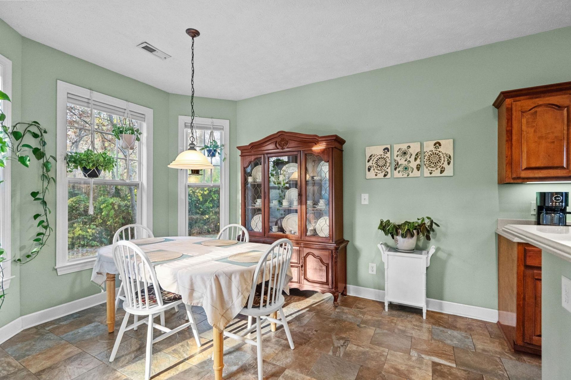 404 Herringbone Ct.  Photo 6