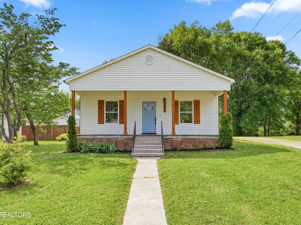 2628 Woodrow Drive, Knoxville, TN 37918