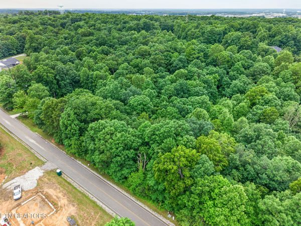 2022 Cumberland View Drive, Crossville, TN 38571