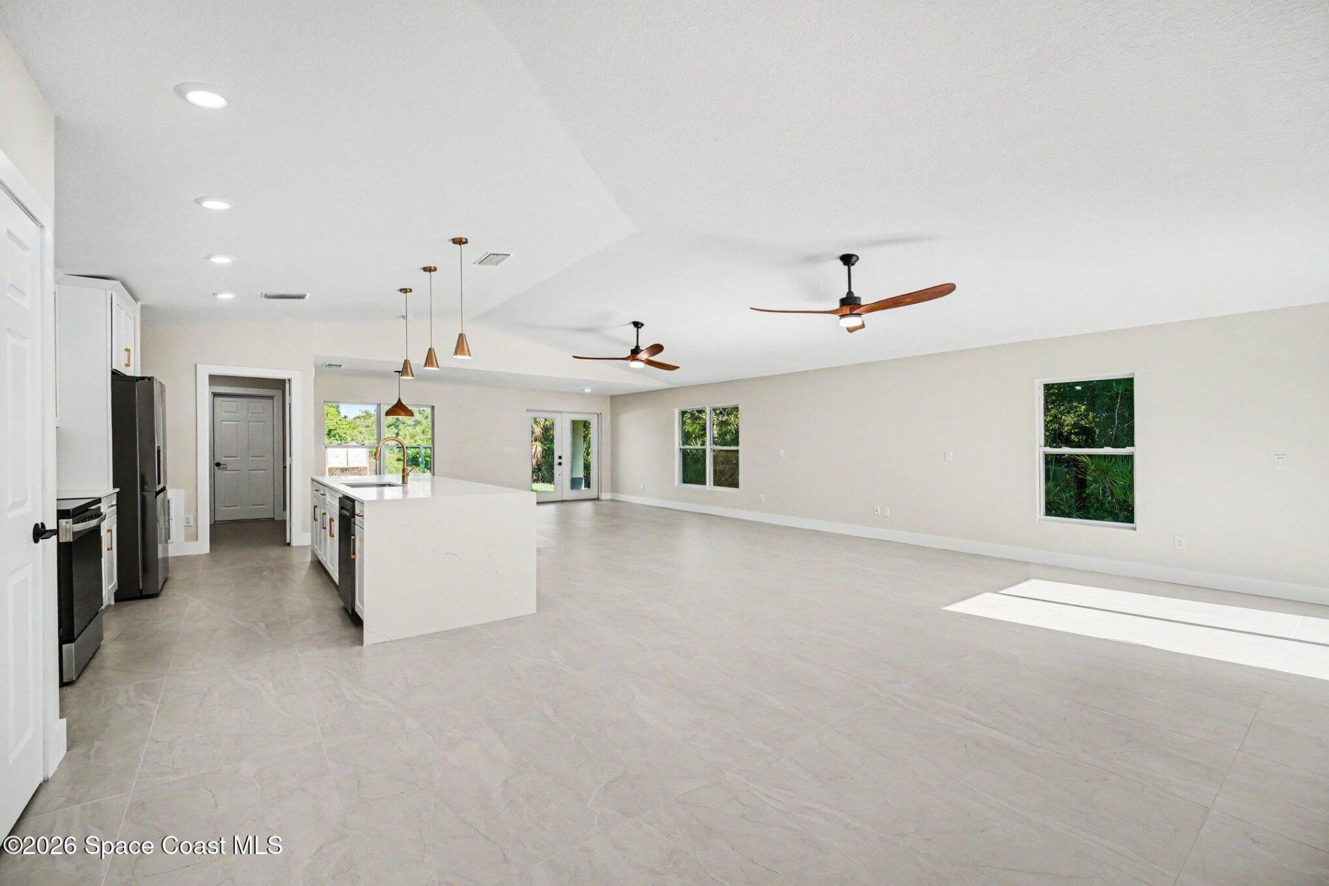 8575 100th Avenue, Vero Beach, FL 32967 Photo