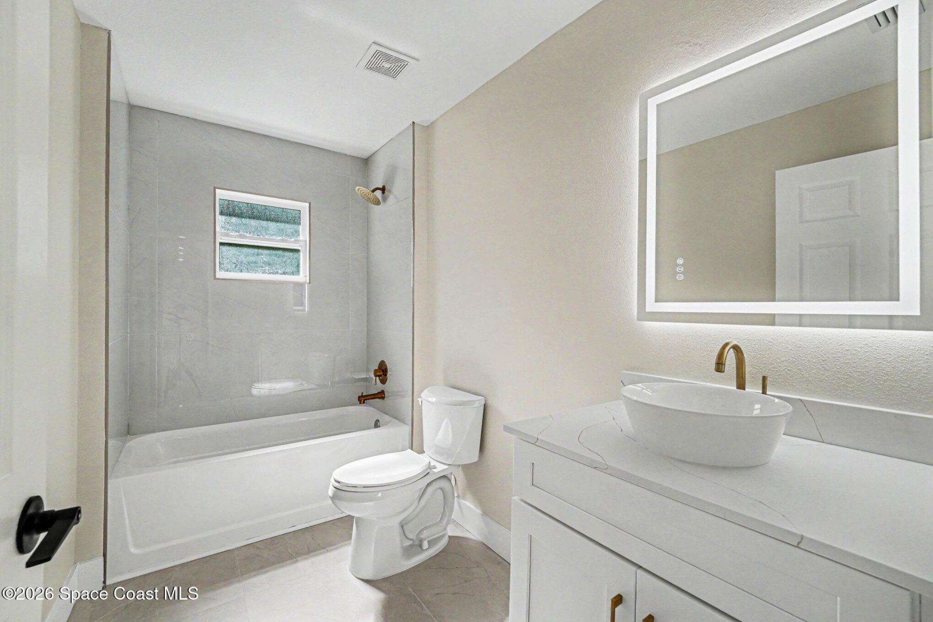 8575 100th Avenue, Vero Beach, FL 32967 Photo
