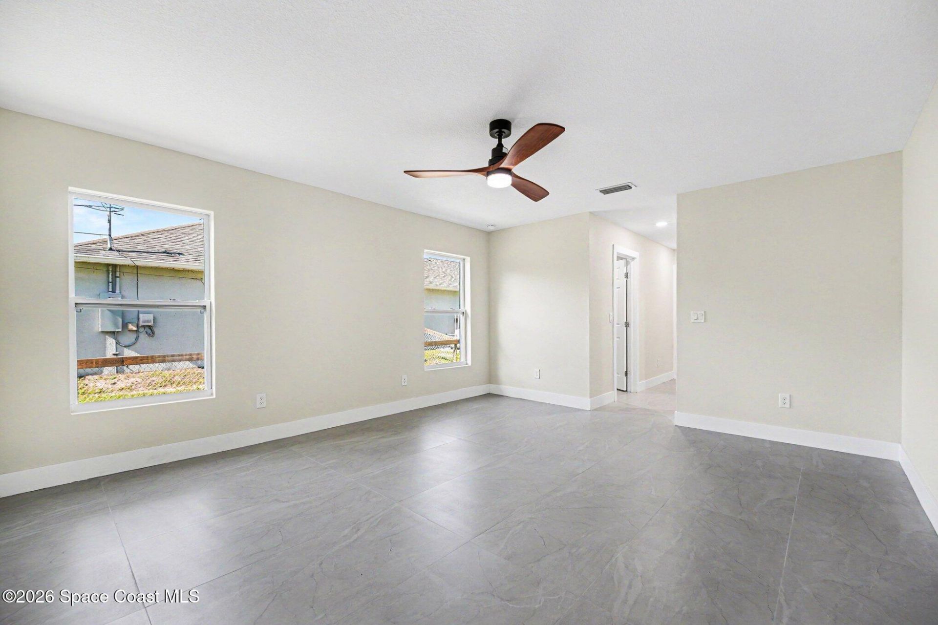 8815 100th Court, Vero Beach, FL 32967 Photo