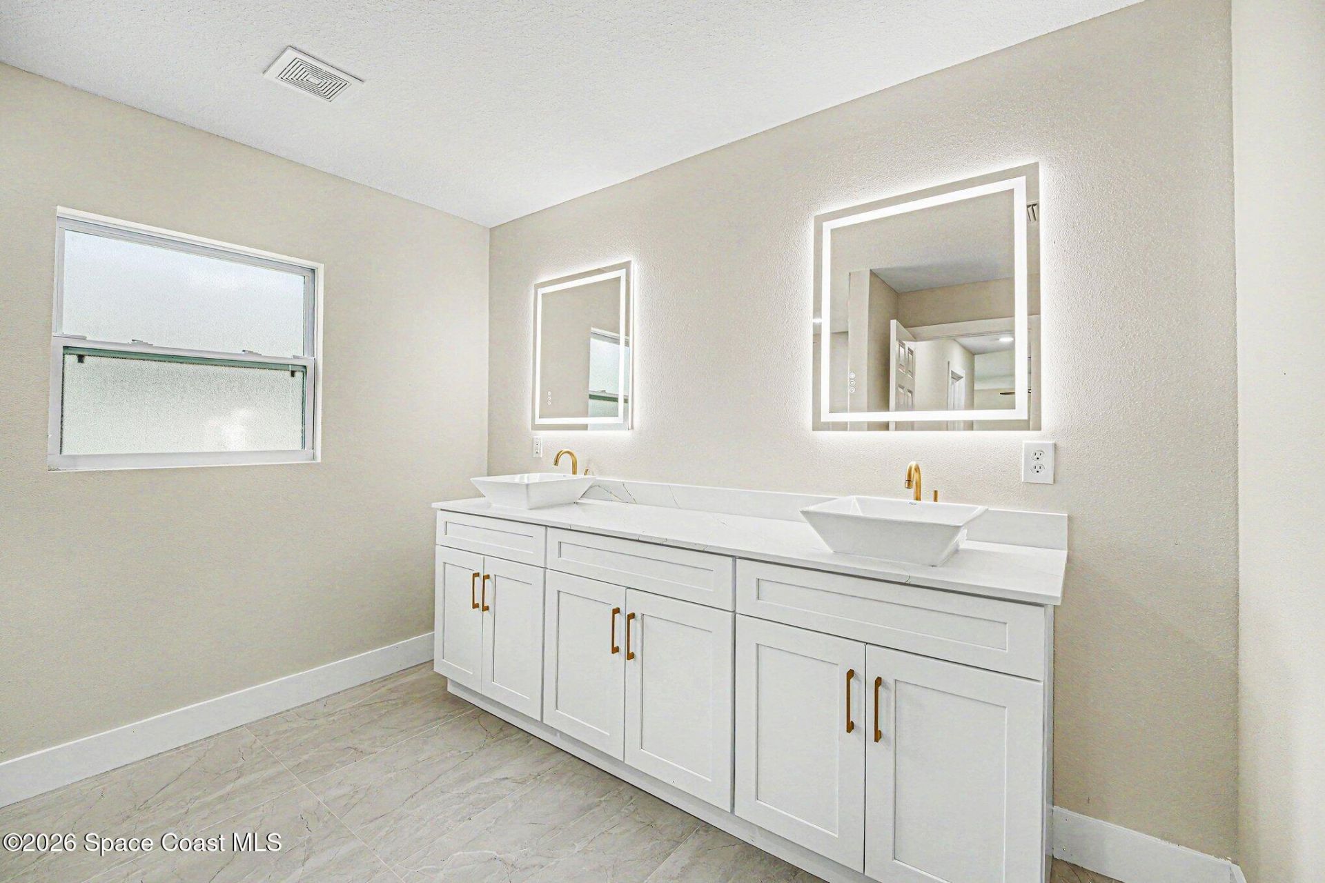 8815 100th Court, Vero Beach, FL 32967 Photo