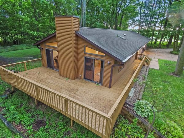 N2291 Richland Road, Monroe, WI 53566