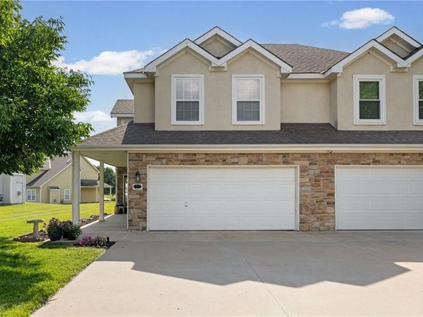 393 W ACORN Street, Gardner, KS 66030