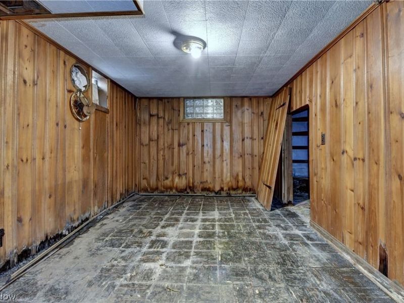 679 Mohawk Avenue, Akron, OH 44305 Photo 15