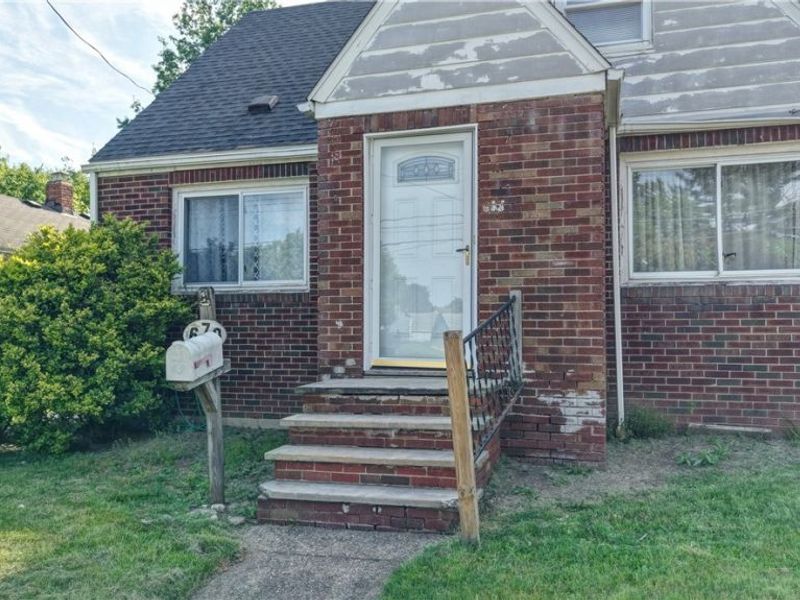 679 Mohawk Avenue, Akron, OH 44305 Photo 2