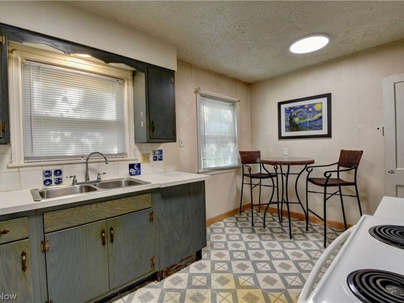 679 Mohawk Avenue, Akron, OH 44305 Photo 5