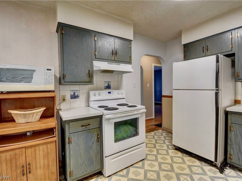 679 Mohawk Avenue, Akron, OH 44305 Photo 7