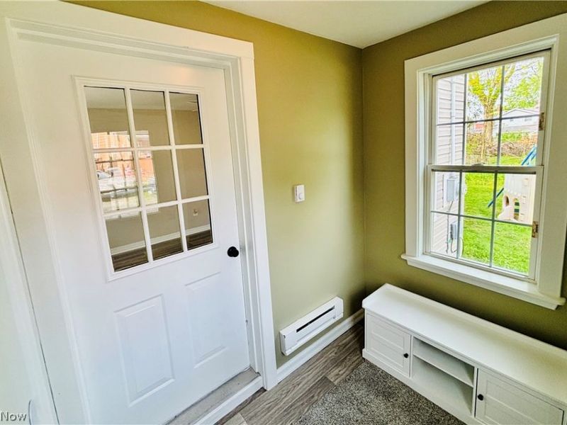 833 Main Street, Unit B(back), Conneaut, OH 44030 Photo 3
